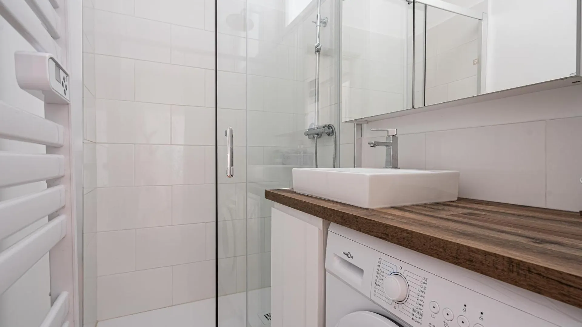 Big Apartment 2Br Arc De Triomphe 4-6P Париж